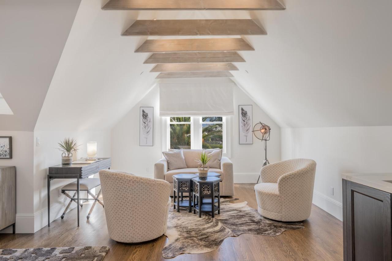 Superior King Suite