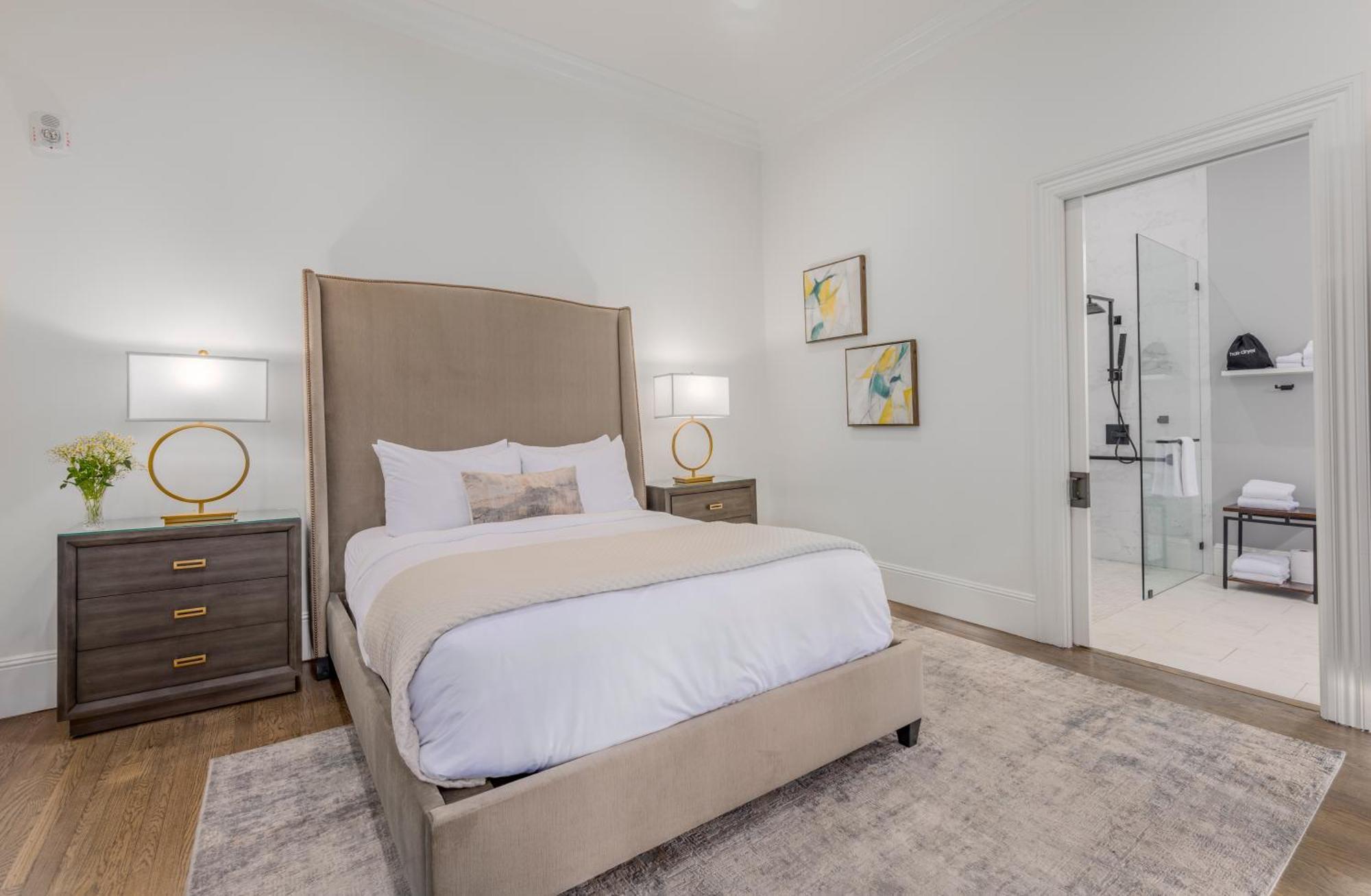 Queen Room Disability Access