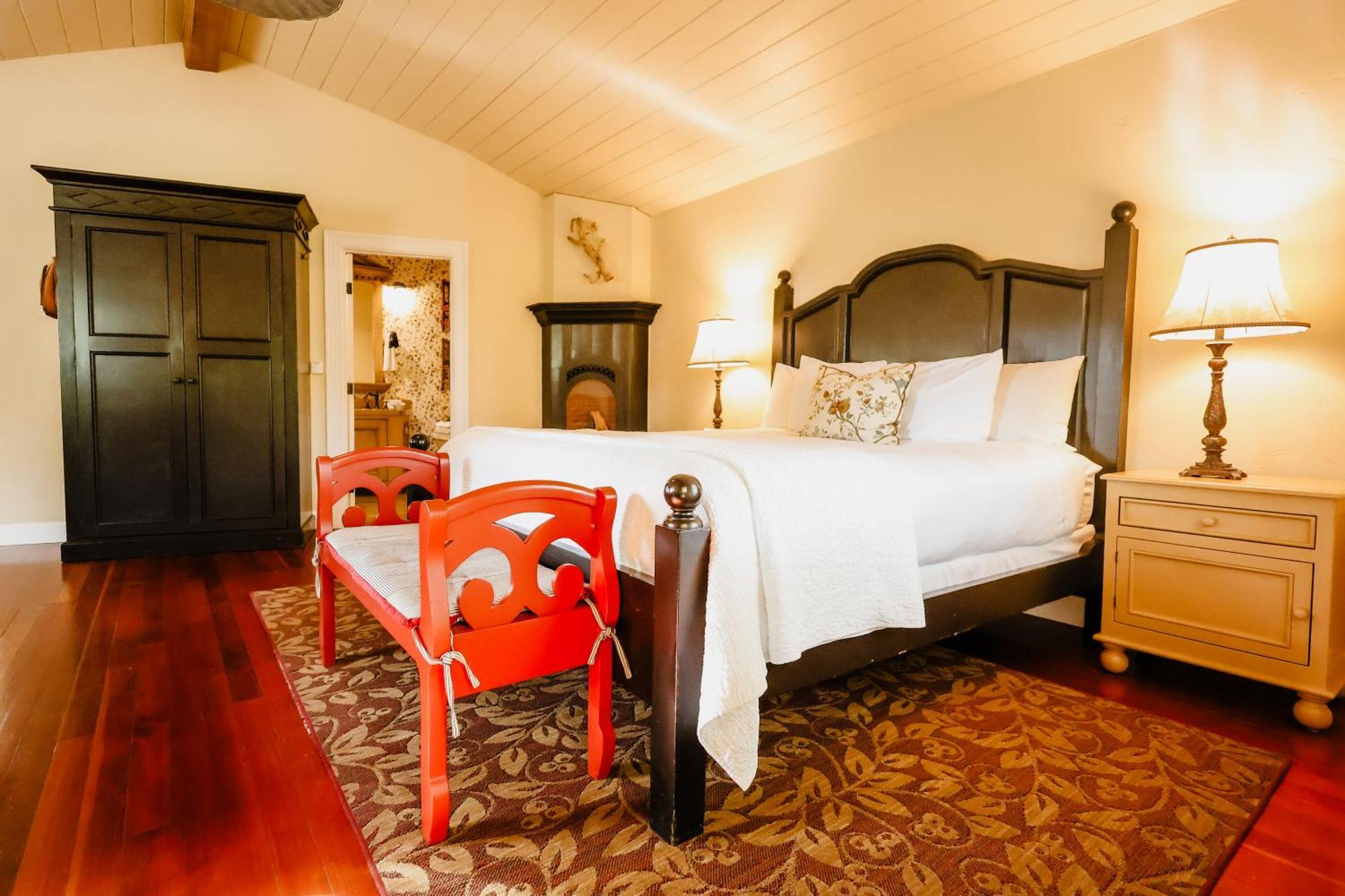 One-Bedroom Cottage