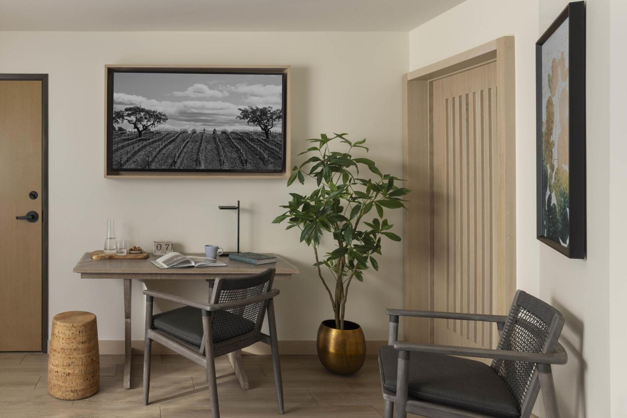 King Room