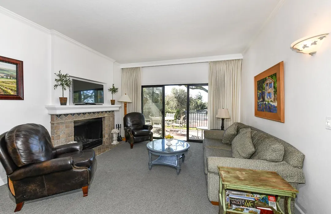 888 Oak Creek At Silverado Condo-1