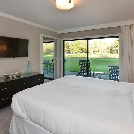 Modern Condo With Golf Views At Silverado-2