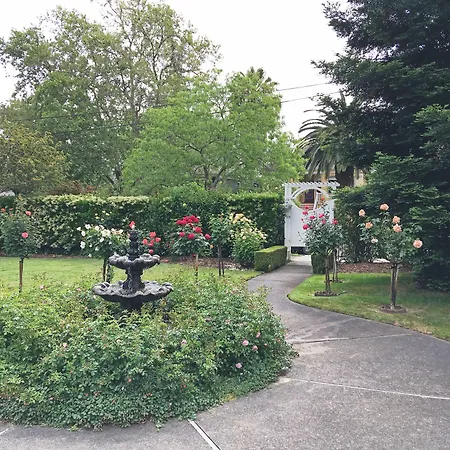 Churchill Manor-3